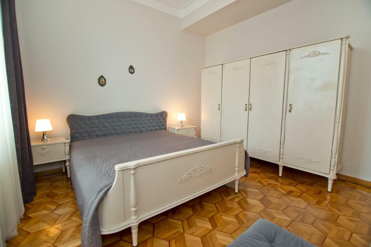 Seaside Luxury Apartment باتومي المظهر الخارجي الصورة